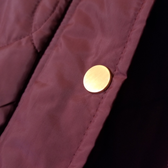Maroon Light Puffer Jacket - Picture 5 of 7